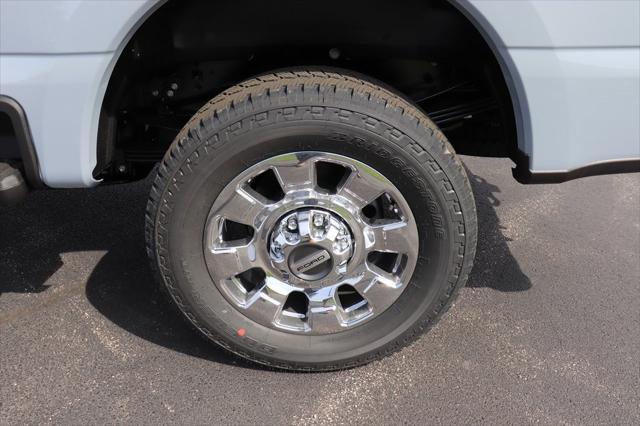 new 2025 Ford F-250 car, priced at $81,000