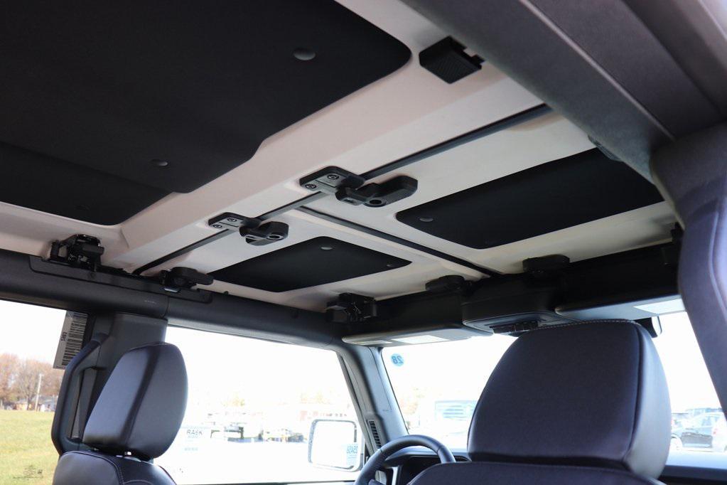 new 2025 Ford Bronco car, priced at $59,100