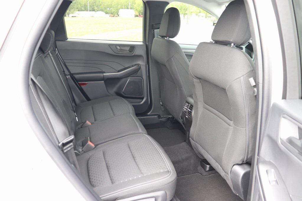 new 2025 Ford Escape car, priced at $29,200