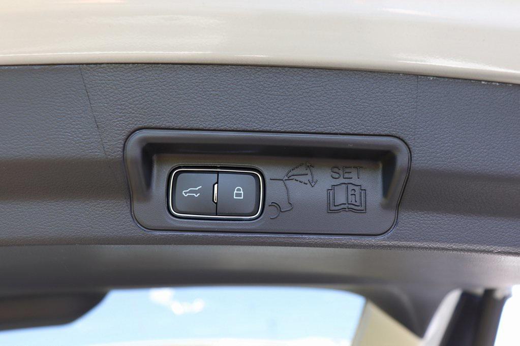 new 2026 Ford Explorer car, priced at $47,600