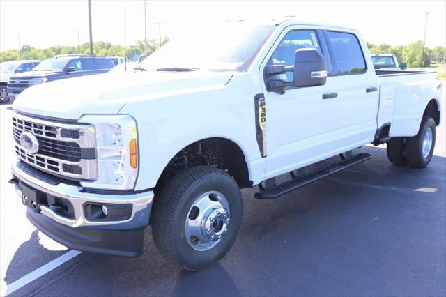 new 2025 Ford F-350 car, priced at $60,500