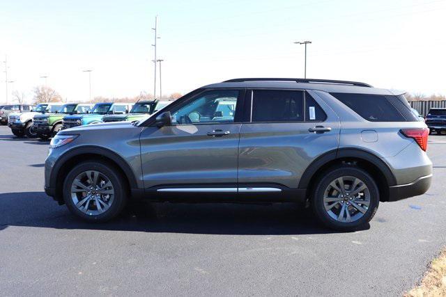 new 2025 Ford Explorer car, priced at $47,205