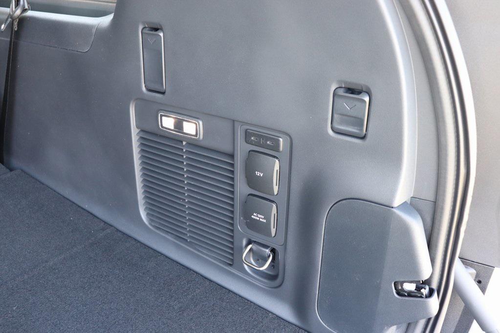 new 2025 Ford Expedition Max car, priced at $73,700