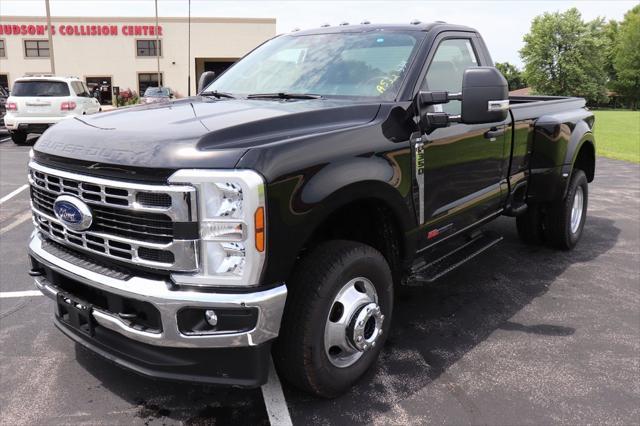 new 2025 Ford F-350 car, priced at $70,290