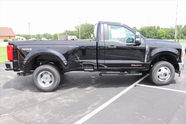 new 2025 Ford F-350 car, priced at $70,290