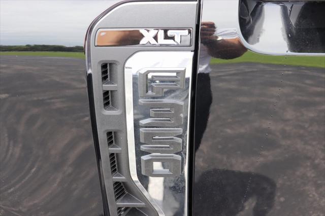 new 2025 Ford F-350 car, priced at $70,290