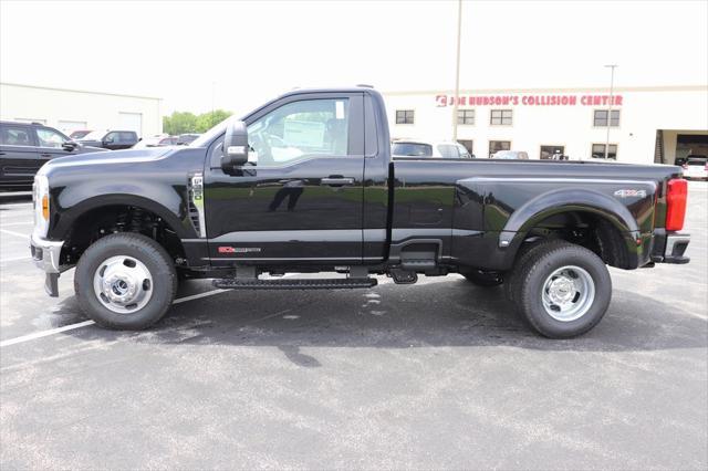 new 2025 Ford F-350 car, priced at $70,290