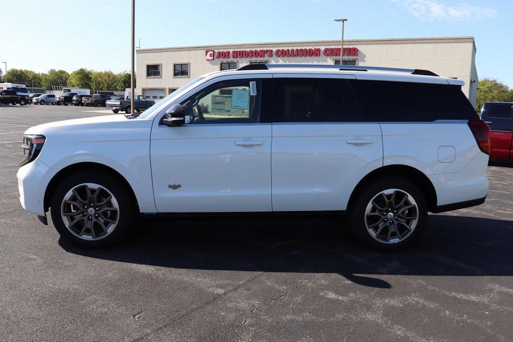new 2025 Ford Expedition car, priced at $87,910