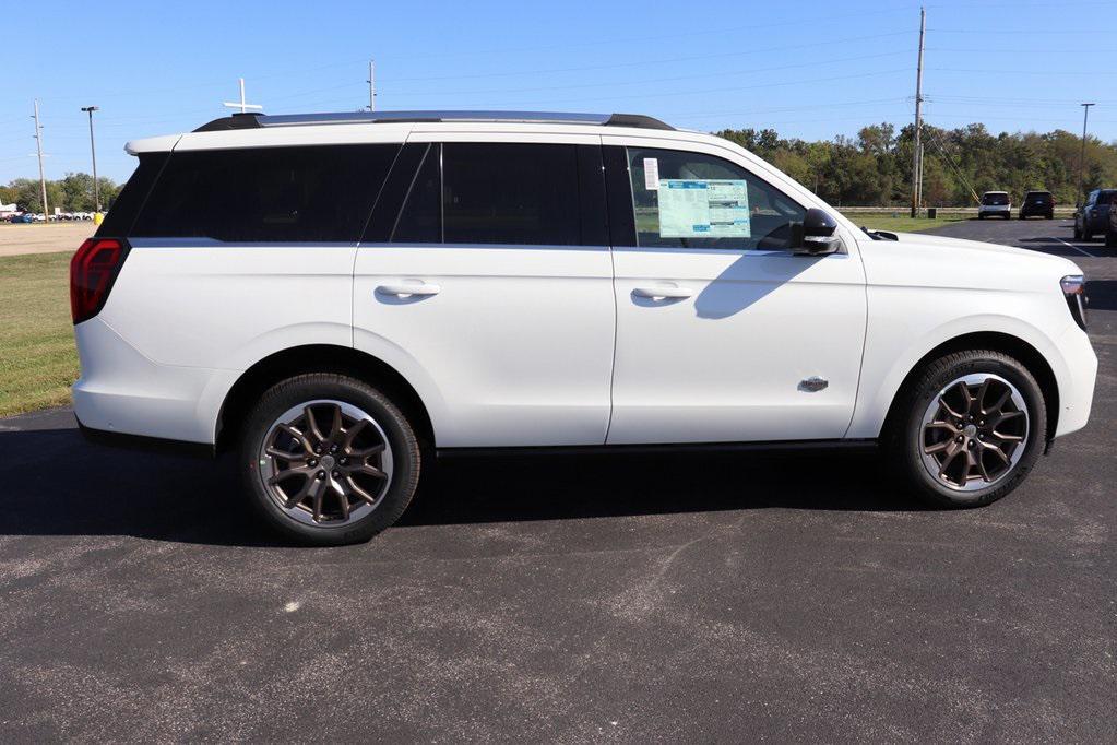 new 2025 Ford Expedition car, priced at $87,910