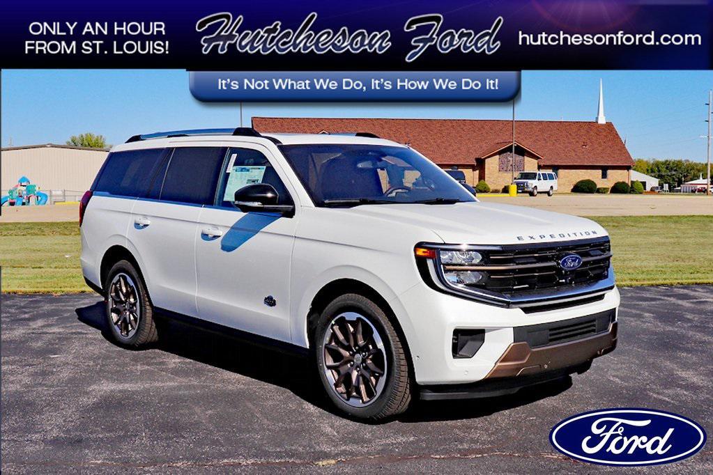 new 2025 Ford Expedition car, priced at $87,910