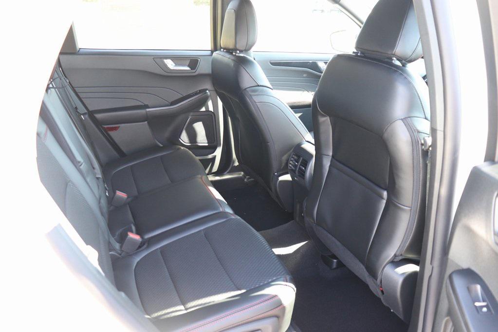 new 2025 Ford Escape car, priced at $30,200