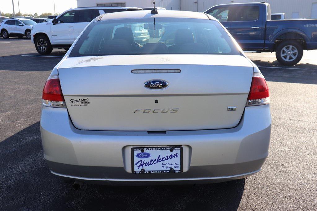 used 2009 Ford Focus car, priced at $4,900