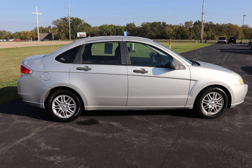 used 2009 Ford Focus car, priced at $4,900