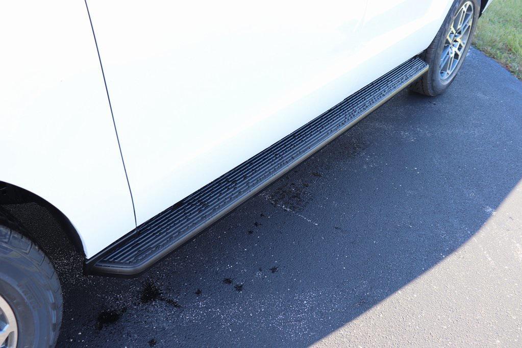 new 2025 Ford Expedition Max car, priced at $76,745