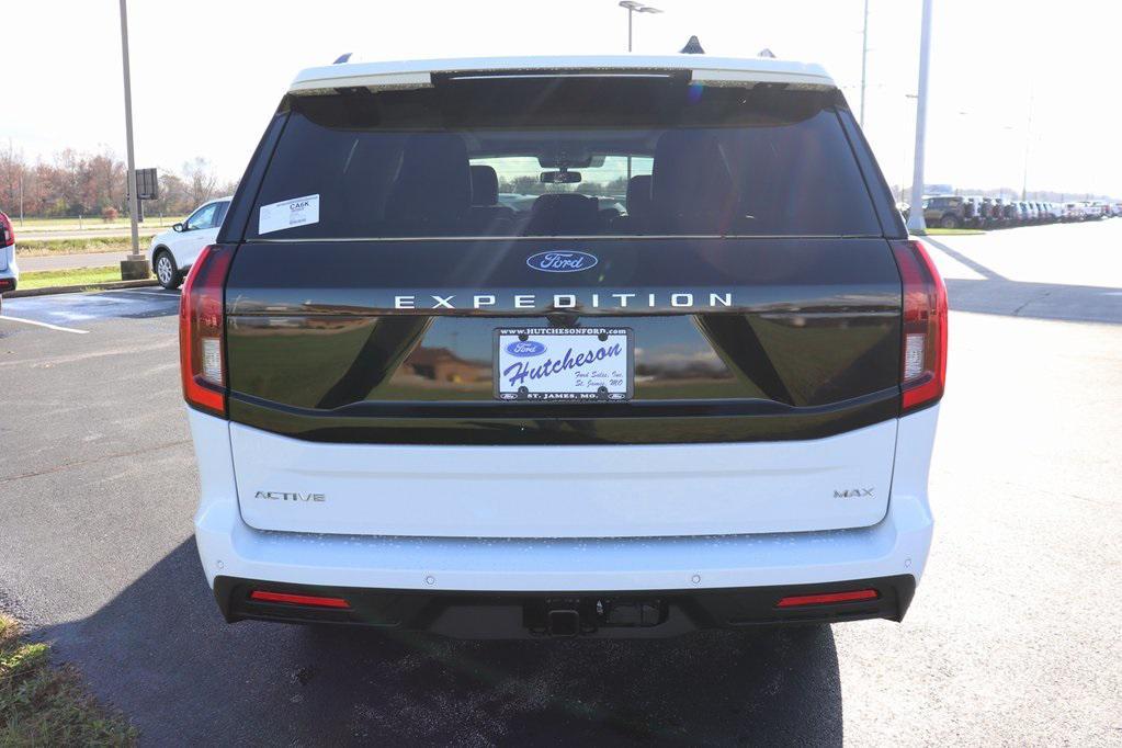 new 2025 Ford Expedition Max car, priced at $76,745