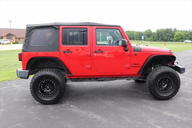 used 2015 Jeep Wrangler Unlimited car, priced at $17,500