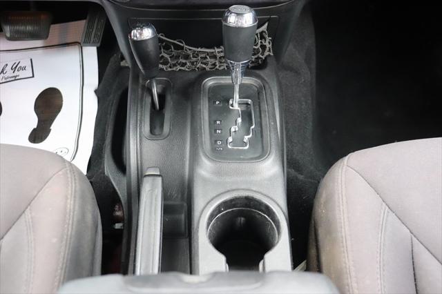 used 2015 Jeep Wrangler Unlimited car, priced at $17,500