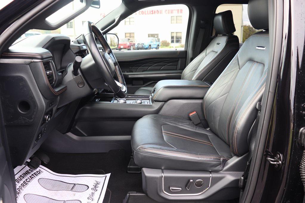 used 2024 Ford Expedition Max car, priced at $60,000