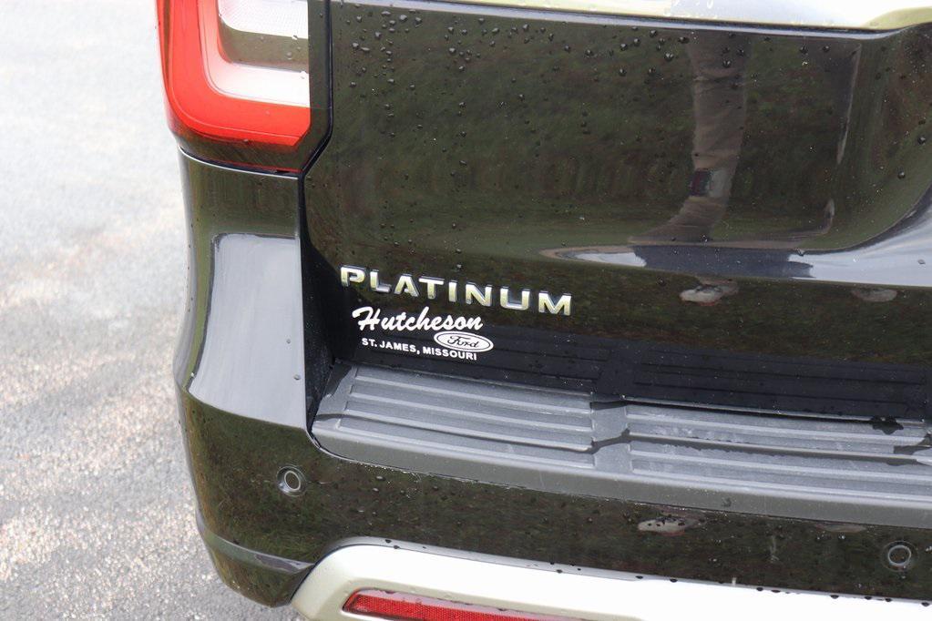 used 2024 Ford Expedition Max car, priced at $60,000