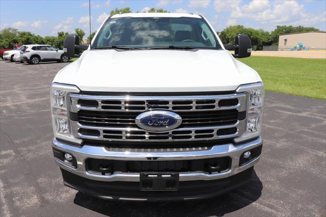 new 2025 Ford F-350 car, priced at $65,500
