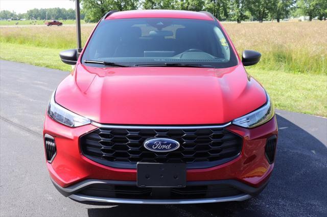 new 2025 Ford Escape car, priced at $35,970