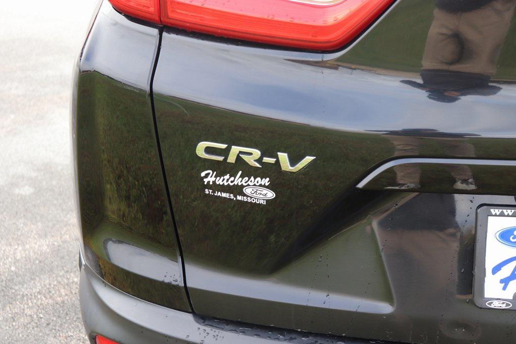 used 2017 Honda CR-V car, priced at $15,000
