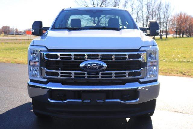 new 2024 Ford F-350 car, priced at $67,260