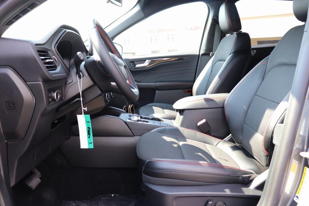 new 2025 Ford Escape car, priced at $29,000