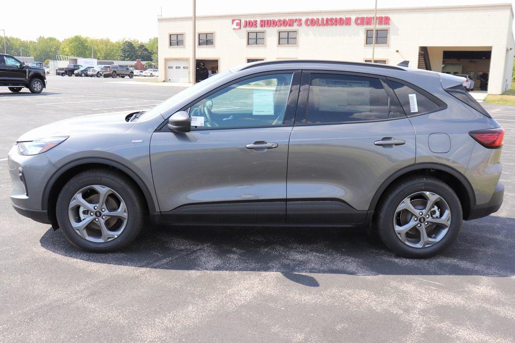 new 2025 Ford Escape car, priced at $29,000