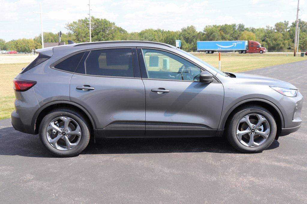 new 2025 Ford Escape car, priced at $29,000