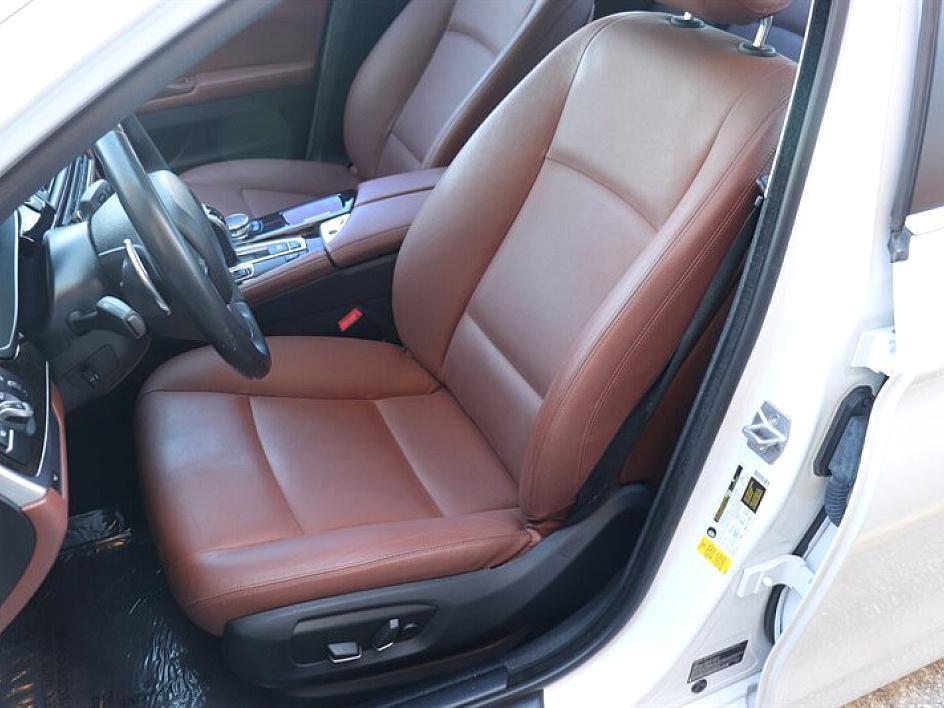 used 2016 BMW 528 car, priced at $10,650