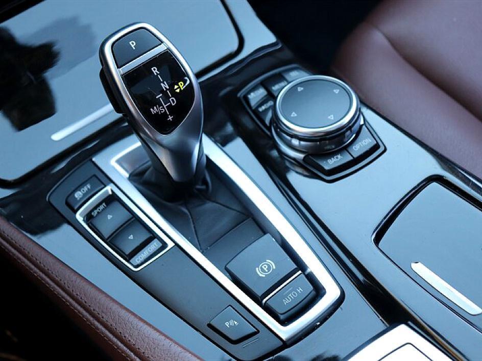 used 2016 BMW 528 car, priced at $10,650