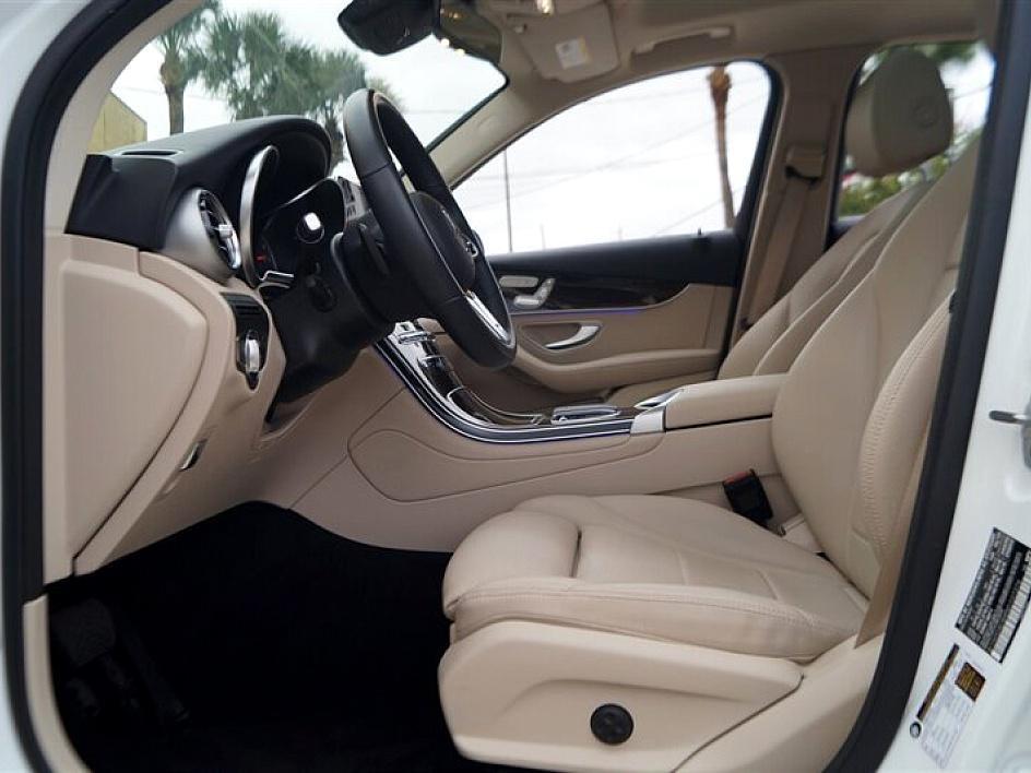 used 2022 Mercedes-Benz GLC 300 car, priced at $21,880