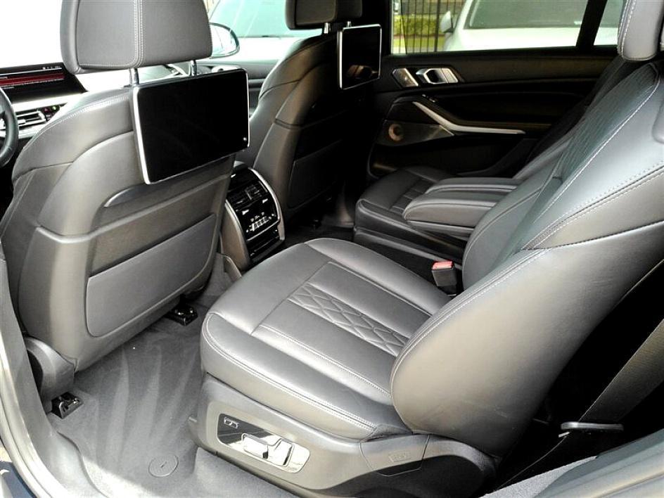used 2020 BMW X7 car, priced at $39,450
