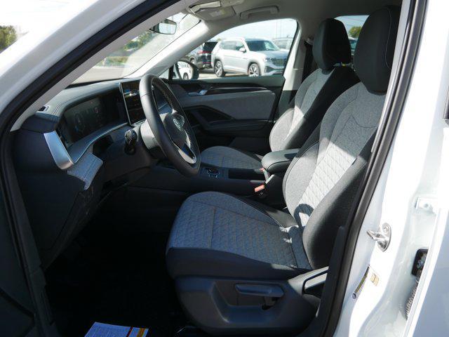 new 2025 Volkswagen Tiguan car, priced at $32,696