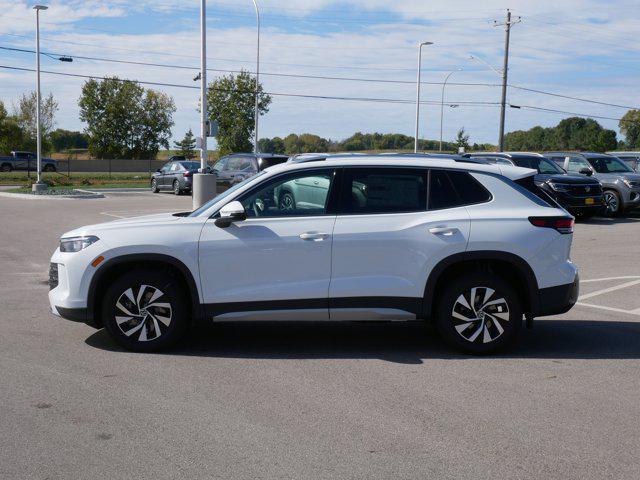 new 2025 Volkswagen Tiguan car, priced at $32,696