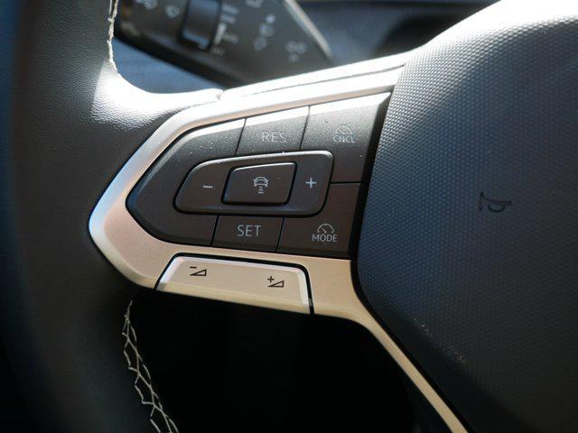 new 2025 Volkswagen Tiguan car, priced at $32,696