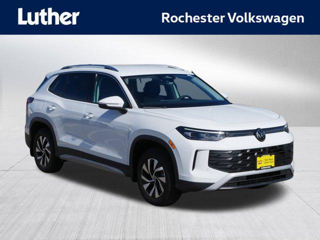 new 2025 Volkswagen Tiguan car, priced at $32,696