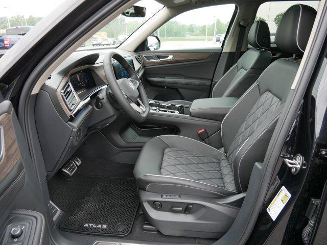 new 2025 Volkswagen Atlas car, priced at $54,188