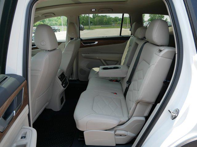 new 2025 Volkswagen Atlas car, priced at $45,720