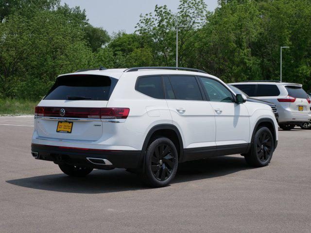 new 2025 Volkswagen Atlas car, priced at $45,720