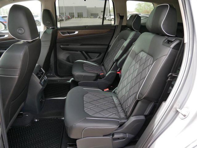 new 2025 Volkswagen Atlas car, priced at $53,956