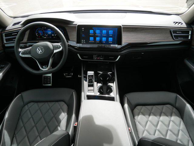 new 2025 Volkswagen Atlas car, priced at $53,956