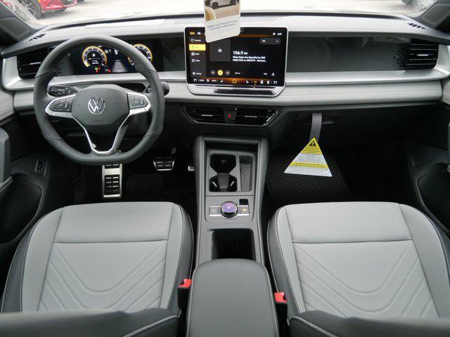 new 2025 Volkswagen Tiguan car, priced at $38,876