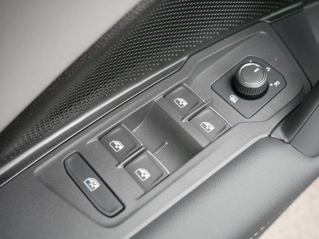 new 2025 Volkswagen Tiguan car, priced at $38,876