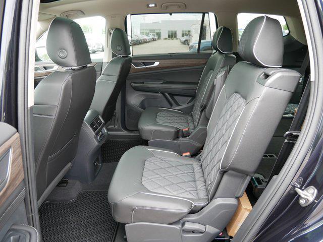 new 2025 Volkswagen Atlas car, priced at $53,956