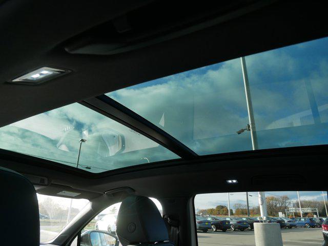 new 2026 Volkswagen Tiguan car, priced at $41,681