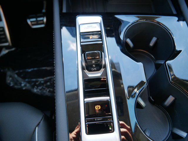 new 2026 Volkswagen Atlas car, priced at $56,068