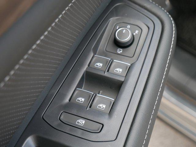 new 2025 Volkswagen Atlas car, priced at $54,006