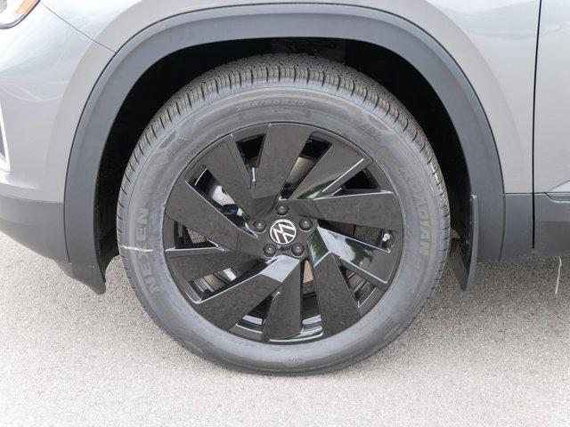 new 2025 Volkswagen Atlas car, priced at $44,750